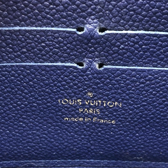 𝗟𝗼𝘂𝗶𝘀 𝗩𝘂𝗶𝘁𝘁𝗼𝗻 𝗡𝗮𝘃𝘆 𝗠𝗼𝗻𝗼 𝗘𝗺𝗽𝗿𝗲𝗶𝗻𝘁𝗲 𝗪𝗮𝗹𝗹𝗲𝘁 - Picture 3 of 6